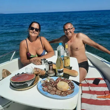 Cap Corse Uribellinu 2 Formule Petit Dejeuner